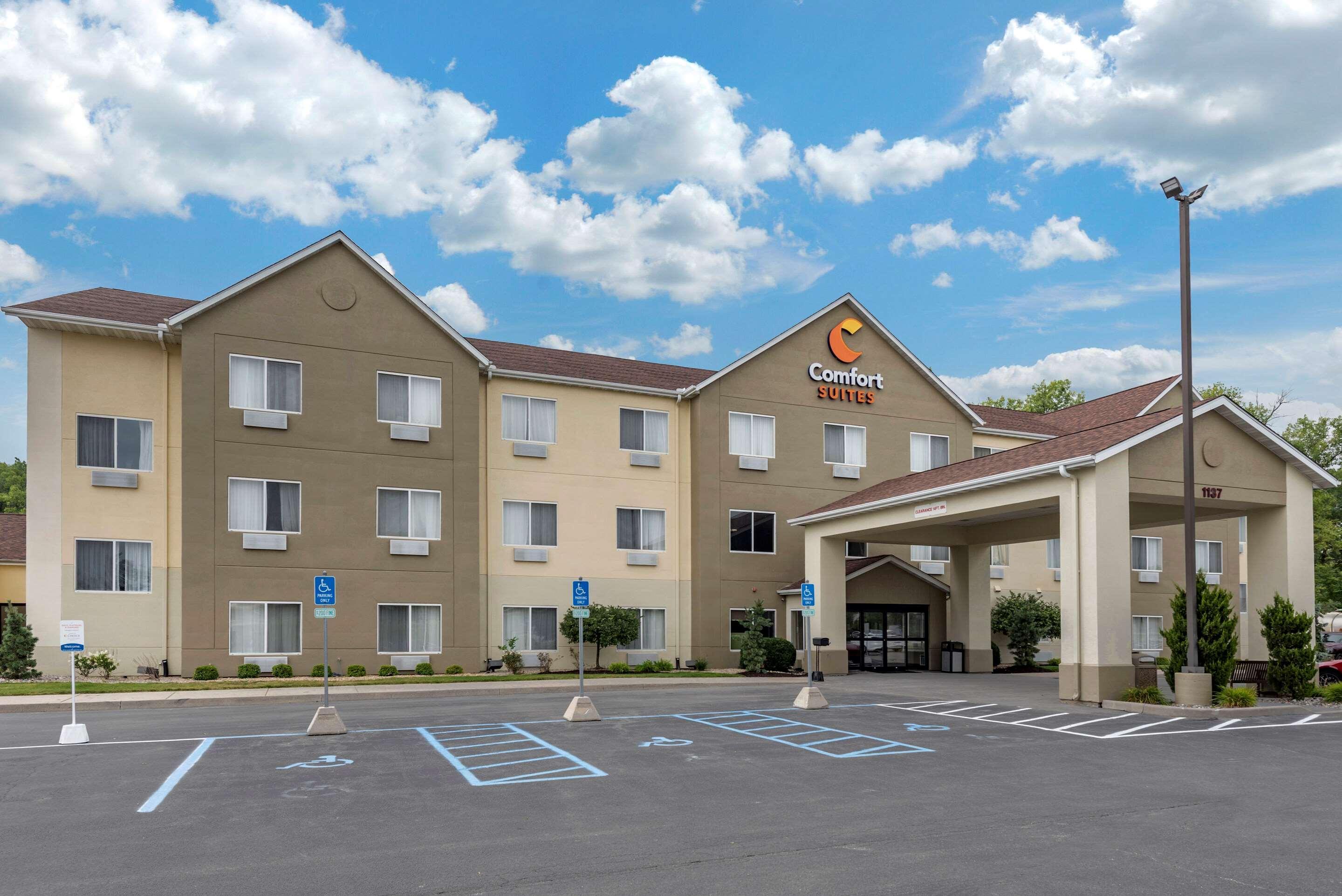 Comfort Suites Auburn Near I-69 Buitenkant foto